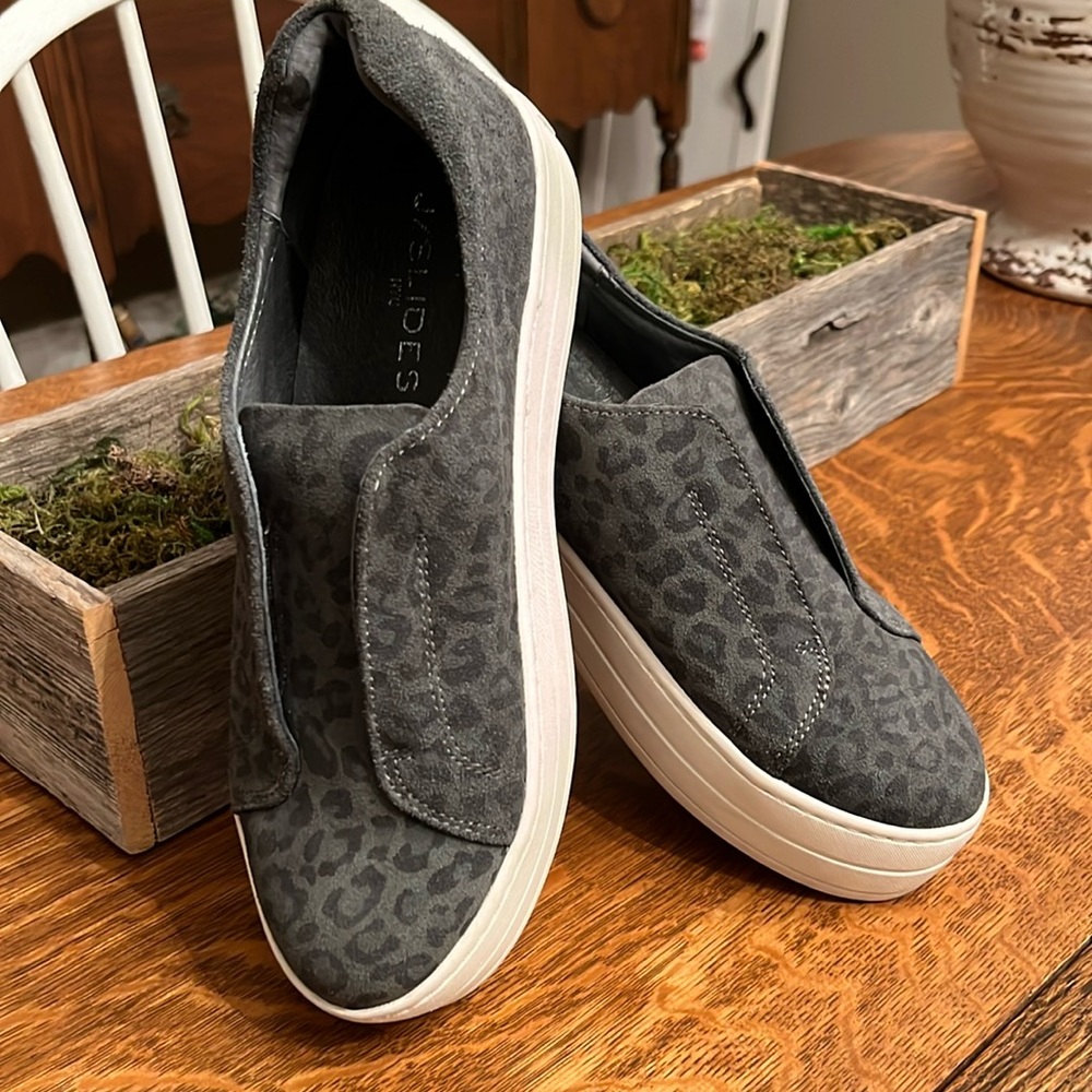 J/Slide Black and Grey Heidi Platform Sneakers